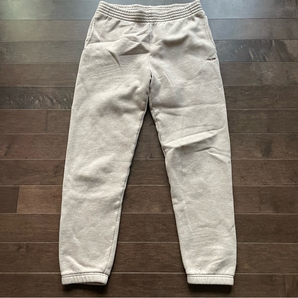 TNA Aritzia Cozy Fleece Perfect Fit Sweatpant Light Brown Women’s Small - Picture 5 of 9